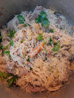 Foto de Noodles de Arroz com Carne de Vaca e Legumes