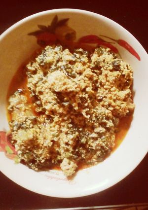 A picture of Melon soup.