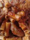 Pasta con salsa de pollo