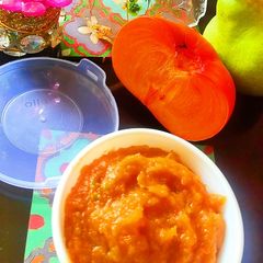 A picture of Persimmon pear spread / jam.