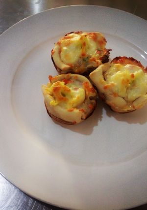 A picture of Cheesy tarts...
