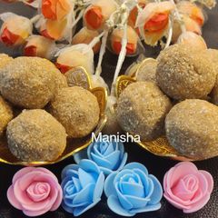 A picture of Tilgul ladoo (Makar Sankranti Special).