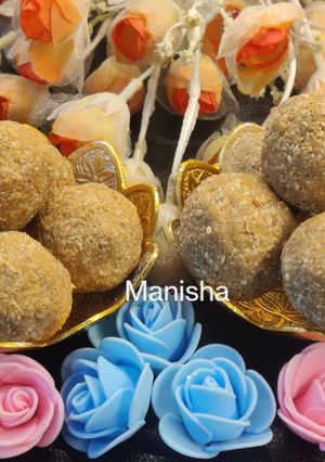 A picture of Tilgul ladoo (Makar Sankranti Special).