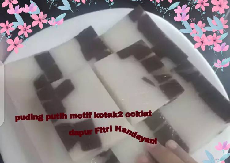 Resep Puding putih motif kotak2 coklat | Bahan Membuat Puding putih motif kotak2 coklat Yang Anti Gagal