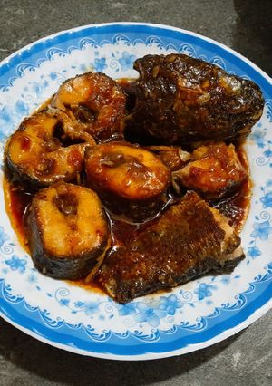 Hình của món Cá lóc sốt gừng.
