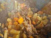 Una foto de mote carne