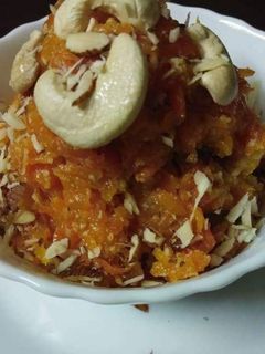 গাজরের হালুয়া (gajarer halua recipe in Bengali) রেসিপির প্রধান ছবি