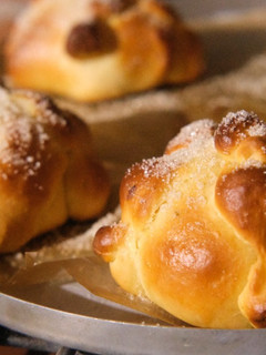 Una foto de Pan de muerto tradicional