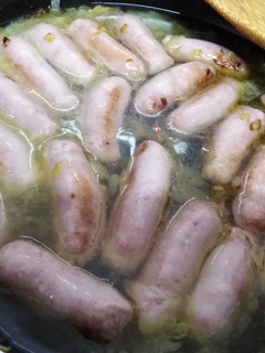 Una foto de Salchichas al vino