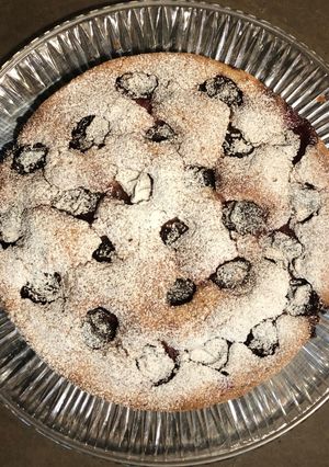 A picture of Plum Torte (Coffeecake).