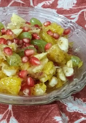 A picture of Fruit chaat.