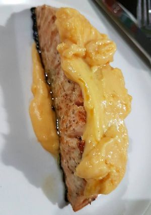 Foto resep Salmon grilled with cheese sauce kefir
