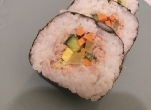Una foto de Gimbap Receta modificada 🌻