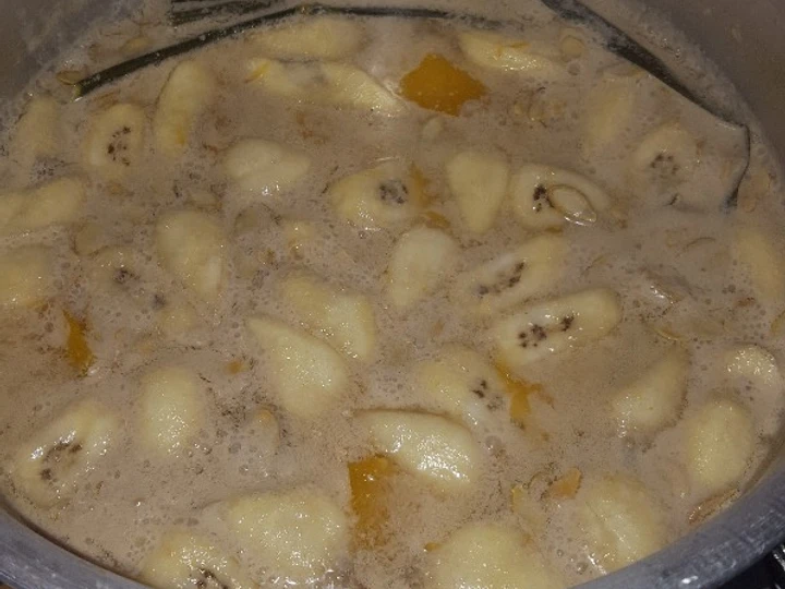 Cara Mudah Menyiapkan Resep  Kolak pisang ubi labu yang Menggugah Selera, Enak Banget