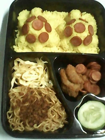 Langkah Mudah untuk Menyiapkan Resep  Nasi Kuning Praktis yang Bisa Manjain Lidah, Enak Banget