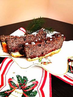 Фото Маківник з вишнями.