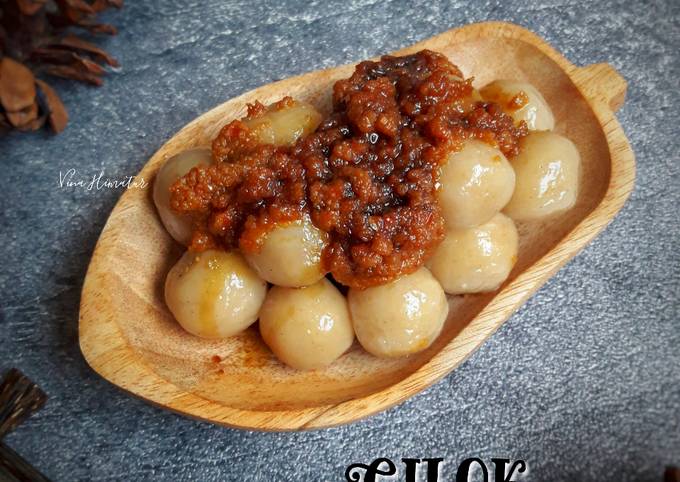 Ternyata ini lho! Resep gampang memasak Cilok Bumbu Kacang yang enak