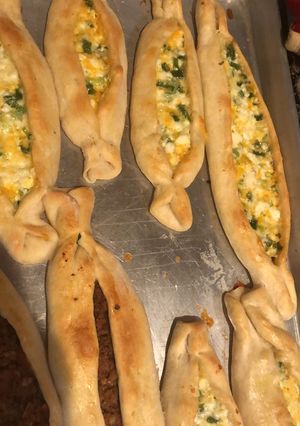 صورة لوصفة صفيحه باللحمه والجبنه 👌