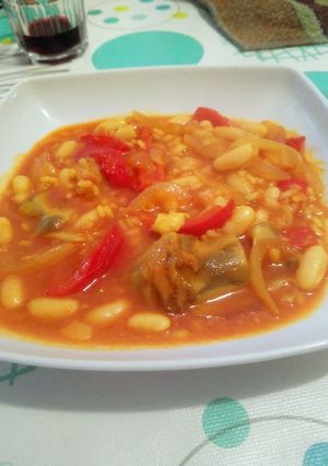 Una foto de Arroz meloso con alubias blancas