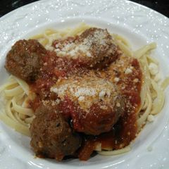 A picture of Spaghetti and Meatballs.