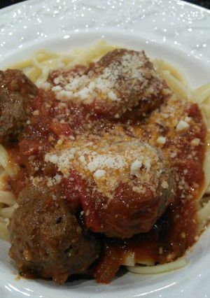 A picture of Spaghetti and Meatballs.