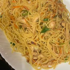 A picture of Hakka noodles.