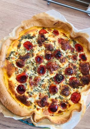 Une photo de Tarte lard - tomates cerises - mozzarella