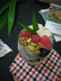 Foto resep Es Lontrong Slawi dg "Fiber Creme"