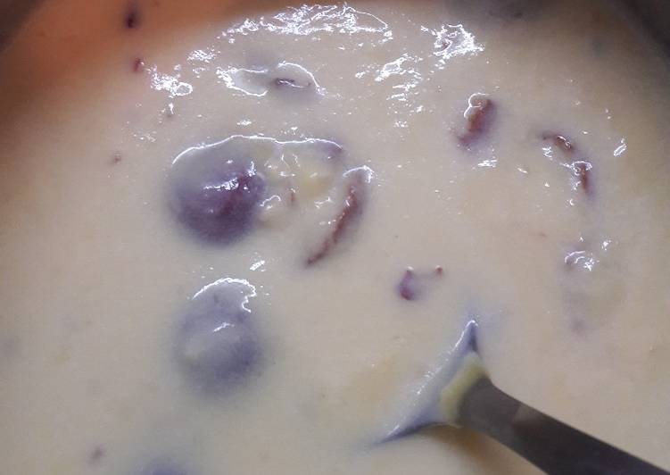 How to Prepare at dinner Custard with gulab jamun