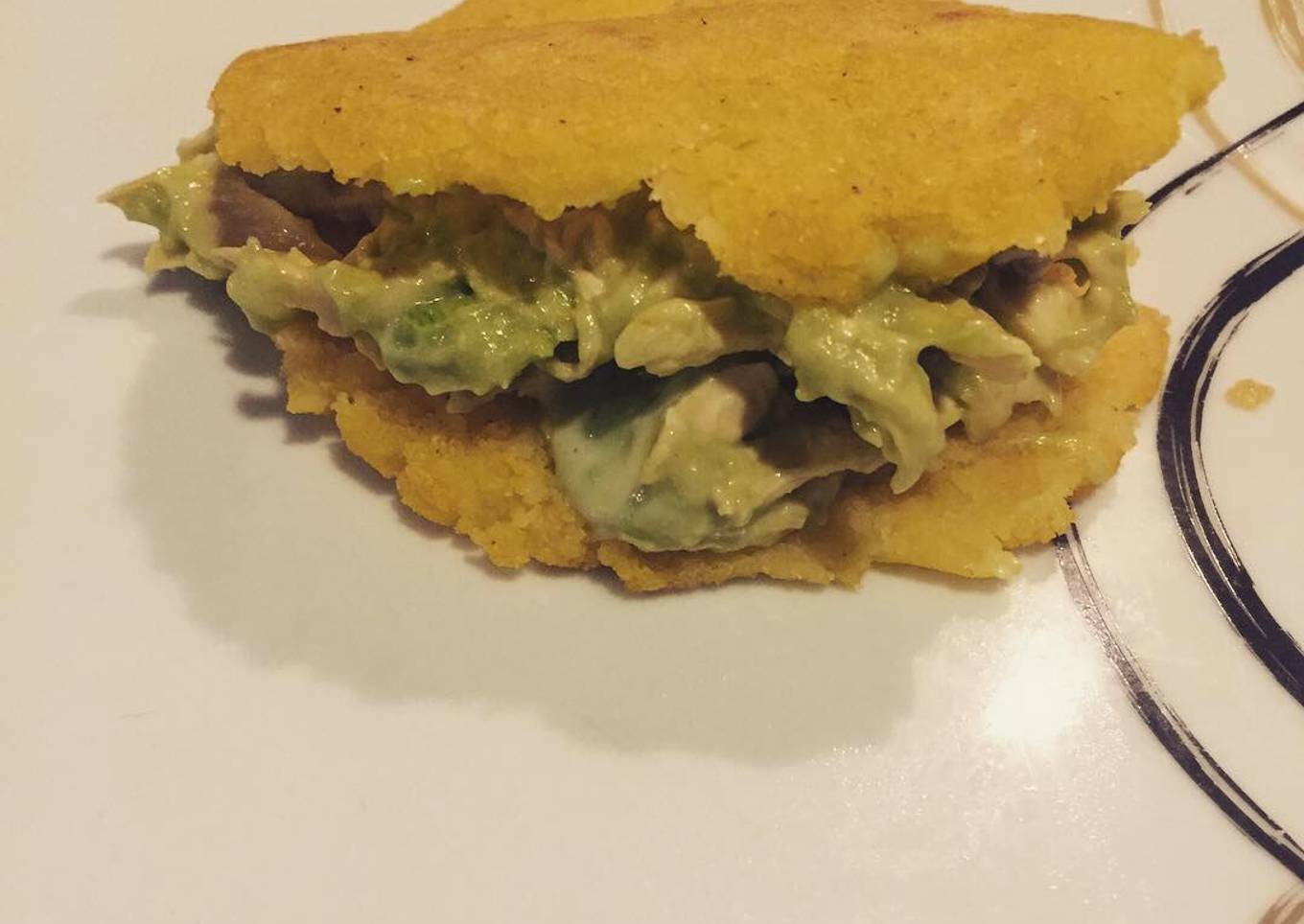 Arepa Reina pepiada