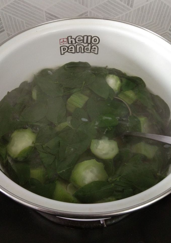 Foto resep Sayur bening daun katuk