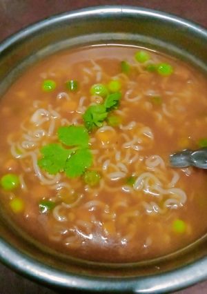 ইপ্পি নুডলস স্যুপ(yippee noodles recipe in Bengali) রেসিপির প্রধান ছবি