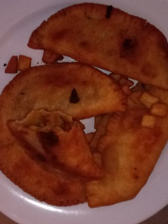 A picture of Potatoes fried pie.