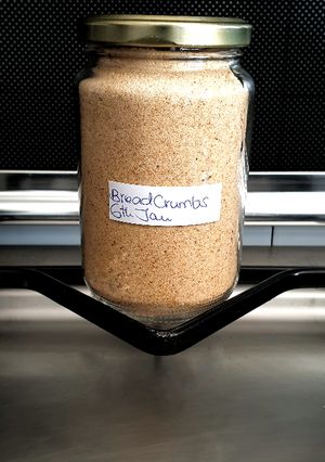 A picture of Home made Bread crumbs.