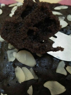 Foto resep Brownies Kukus 3 Sendok Rice Cooker (Magic Com) 🍮