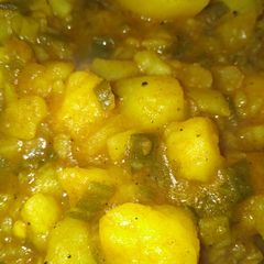 A picture of Irish pottage with spring onions,.