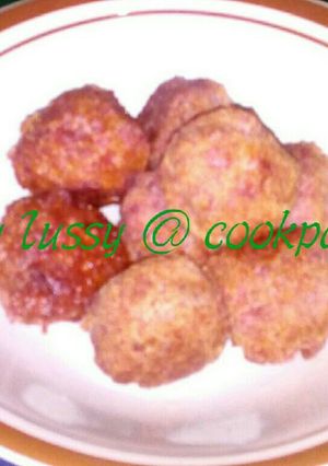 Foto resep Kornet isi telur puyuh ala lussy