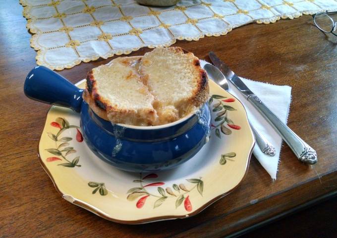 French Onion & Beef Soup