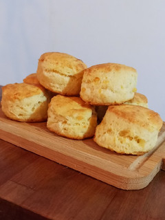 Una foto de Scones de queso súper fáciles