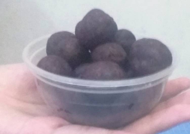 Bola ubi ungu kopong