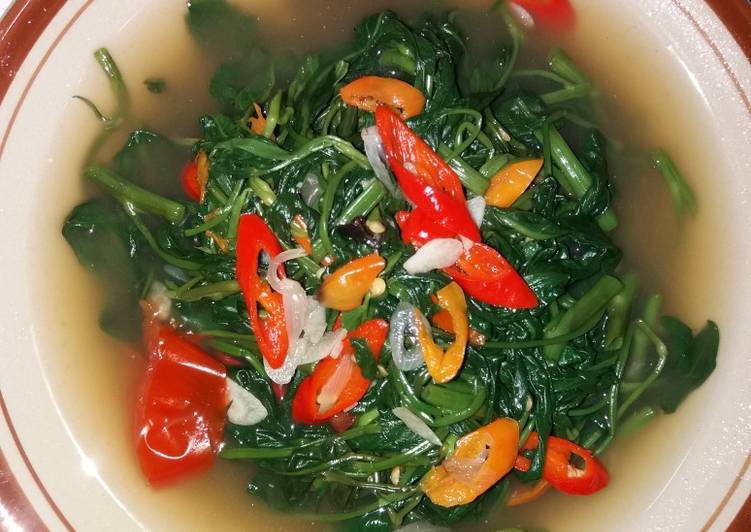 12. Ca kangkung