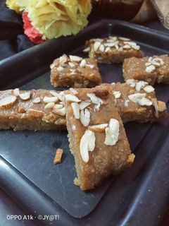 বেসন বরফি(Besan barfi recipe in Bengali) রেসিপির প্রধান ছবি