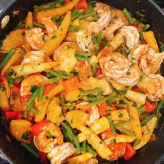 A picture of Chilli Prawn and Pineapple.