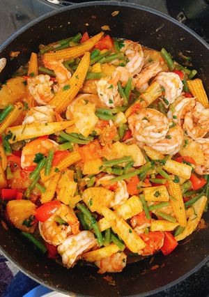 A picture of Chilli Prawn and Pineapple.