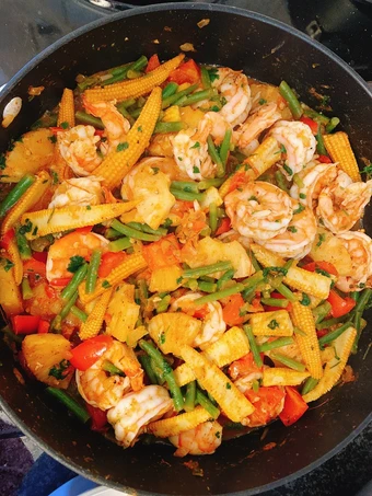 Easy Way Prepare Recipe Chilli Prawn and Pineapple that is Delicious, Really Delicious}