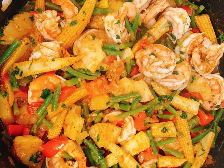 Easy Way Prepare Recipe Chilli Prawn and Pineapple that is Delicious, Really Delicious}