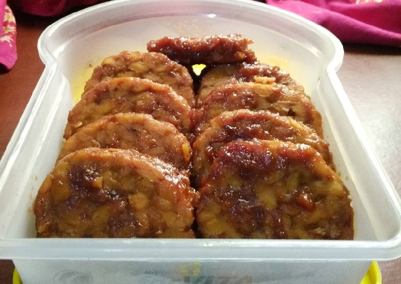 Ungkepan Tempe di Bacem