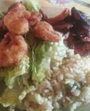 Camarones con arroz y verduras