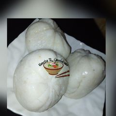 A picture of Tuwon shinkafa.
