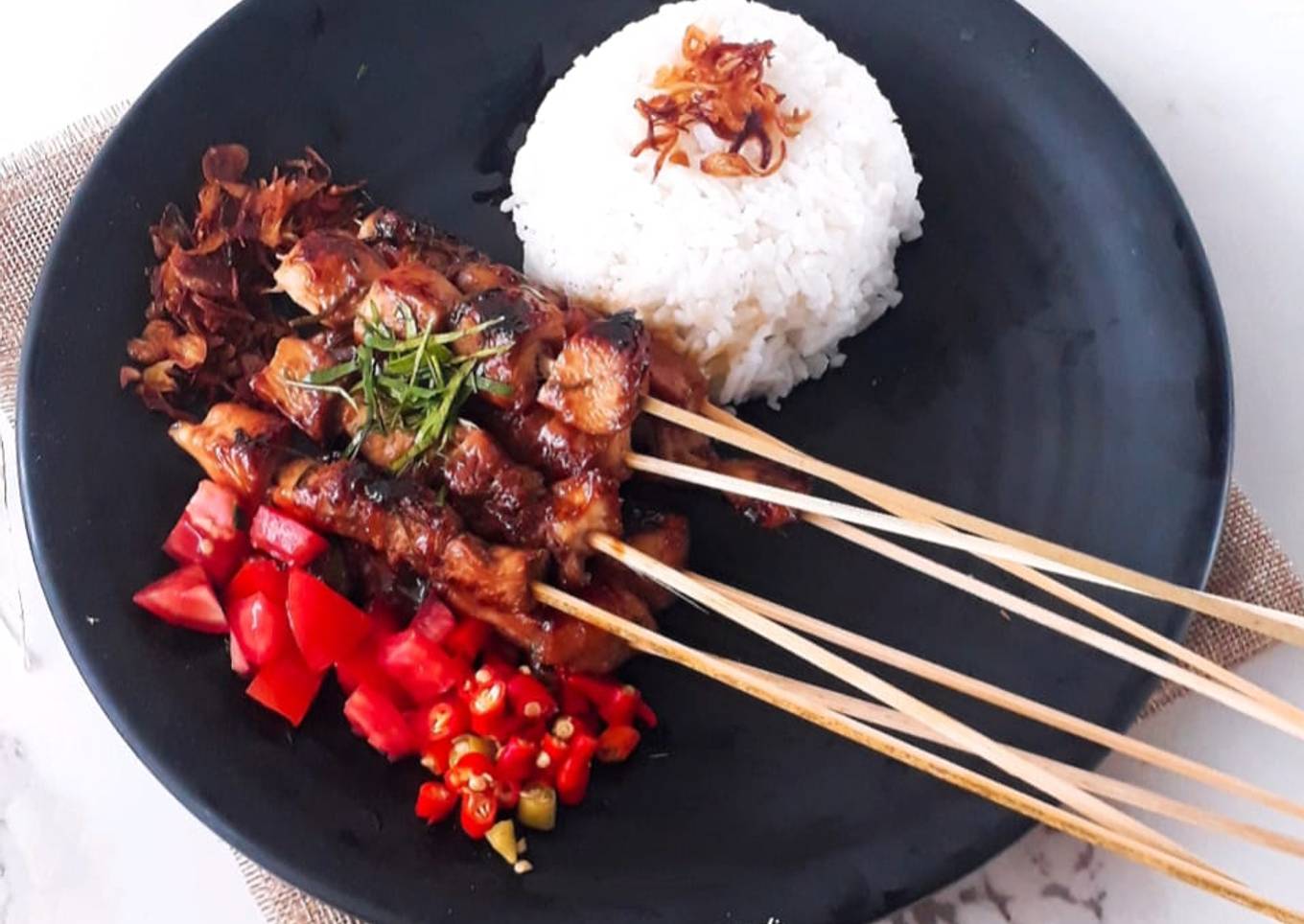 Sate Ayam Lecker